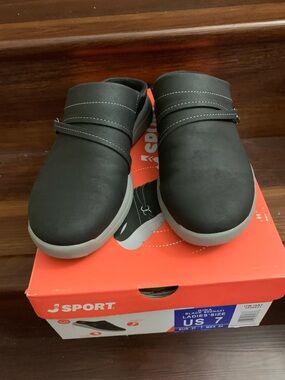 New J Sport Women's Black Slip-On Mule with Gray Sole. Size 7